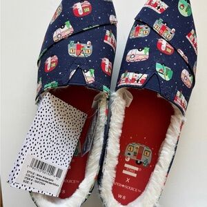 Tom’s Holiday Campers Shoes Size 8